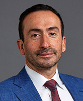 Roberto L. Flores